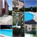 Ana Marija Apartments